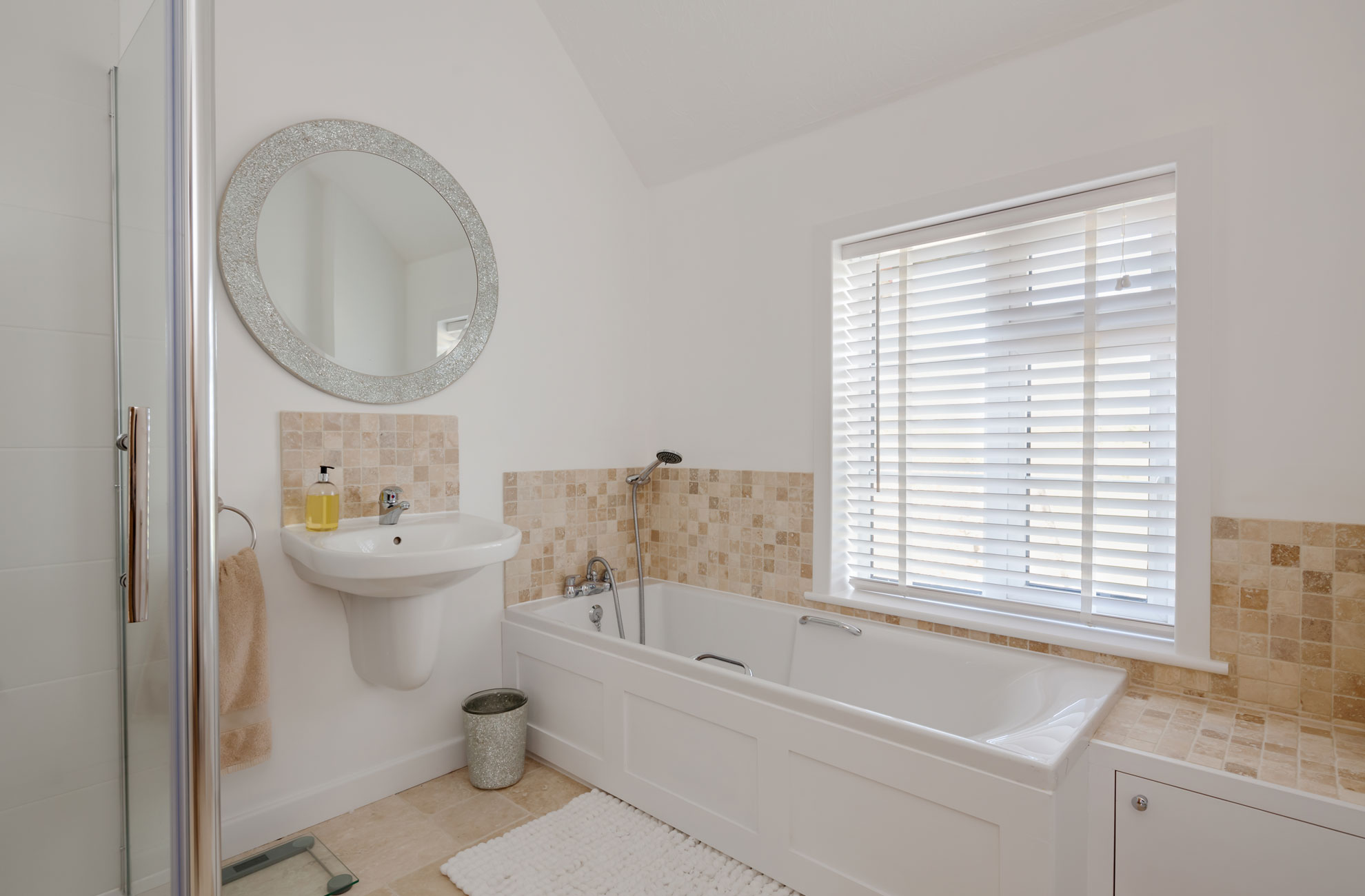Mainly Kitchens - Bespoke Kitchen Bathroom and Carpentry installations Plymouth Devon